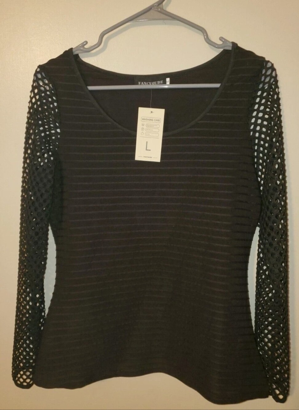 Fancycube NWT Fishnet Top - Picture 2 of 6